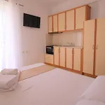 Ar Apartments