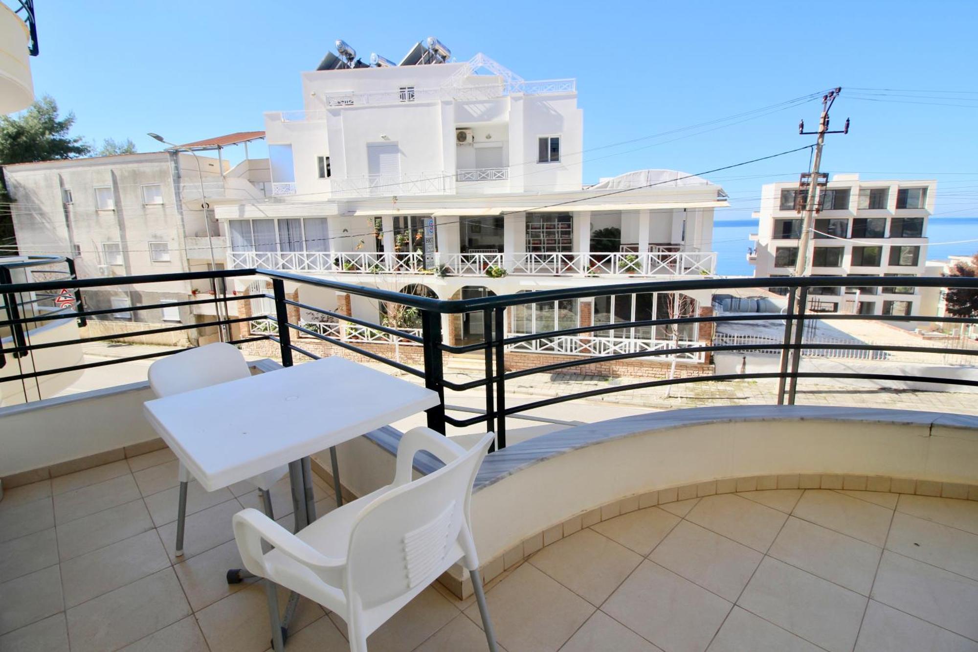 Ar Apartament Saranda
