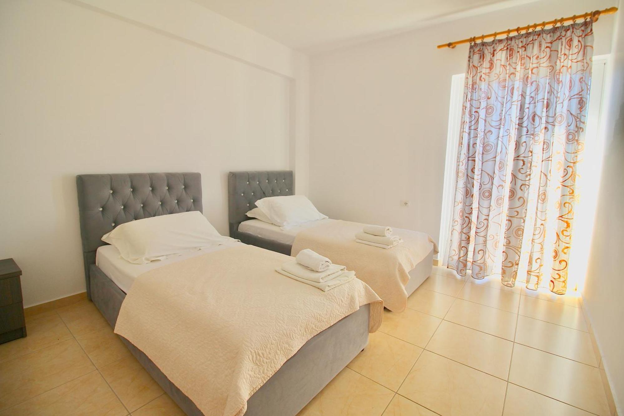 Apartament Ar *