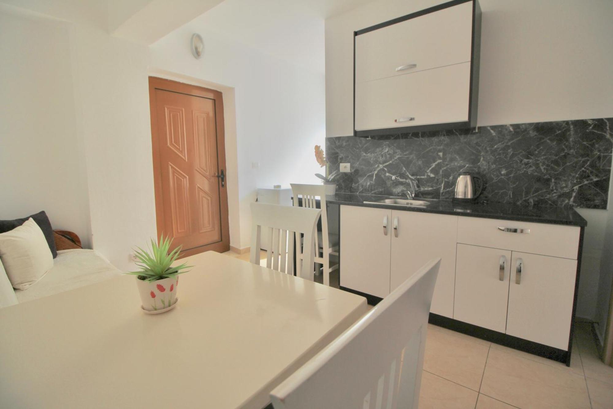 Ar Apartament *