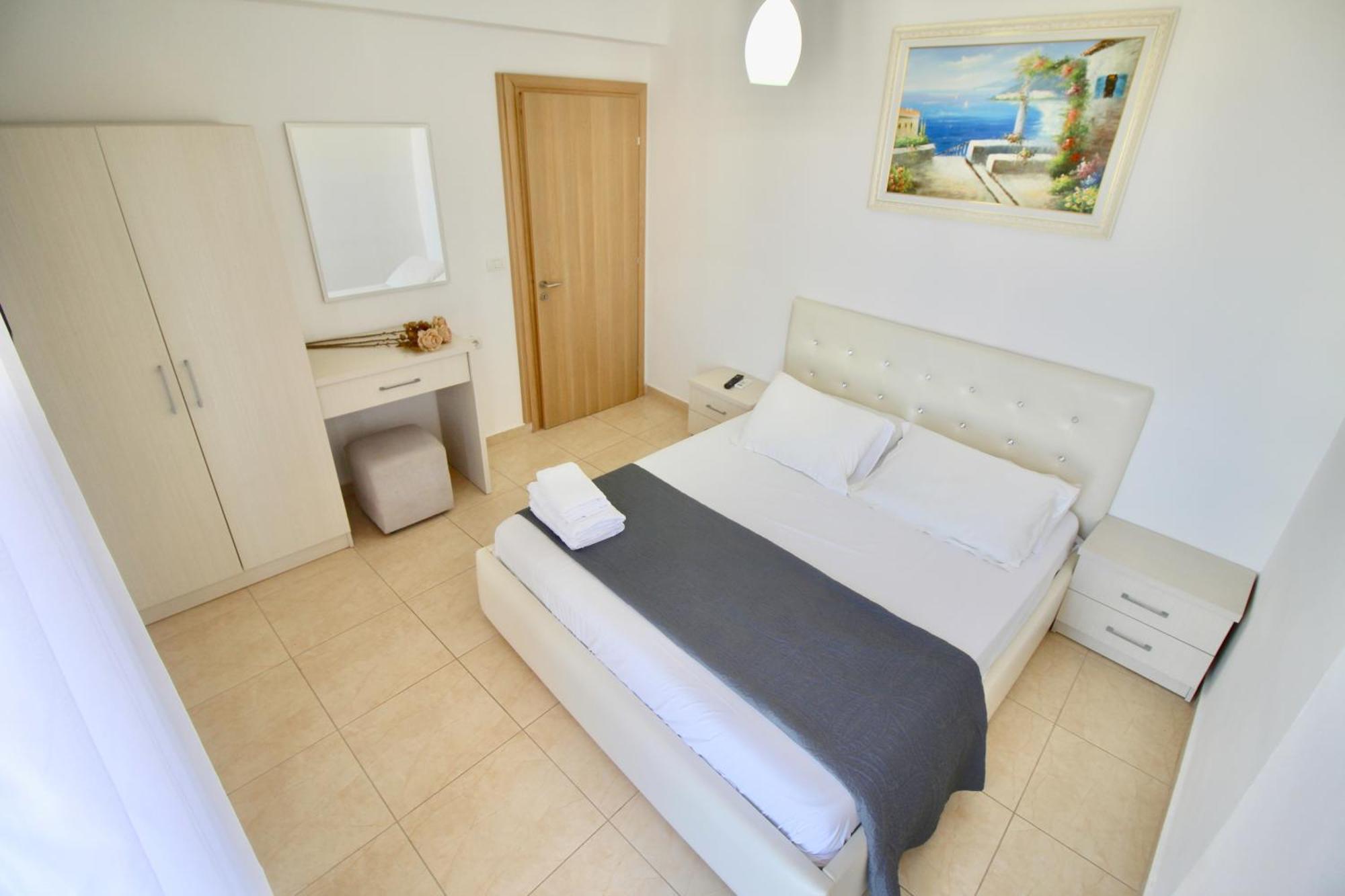 Apartament Ar *