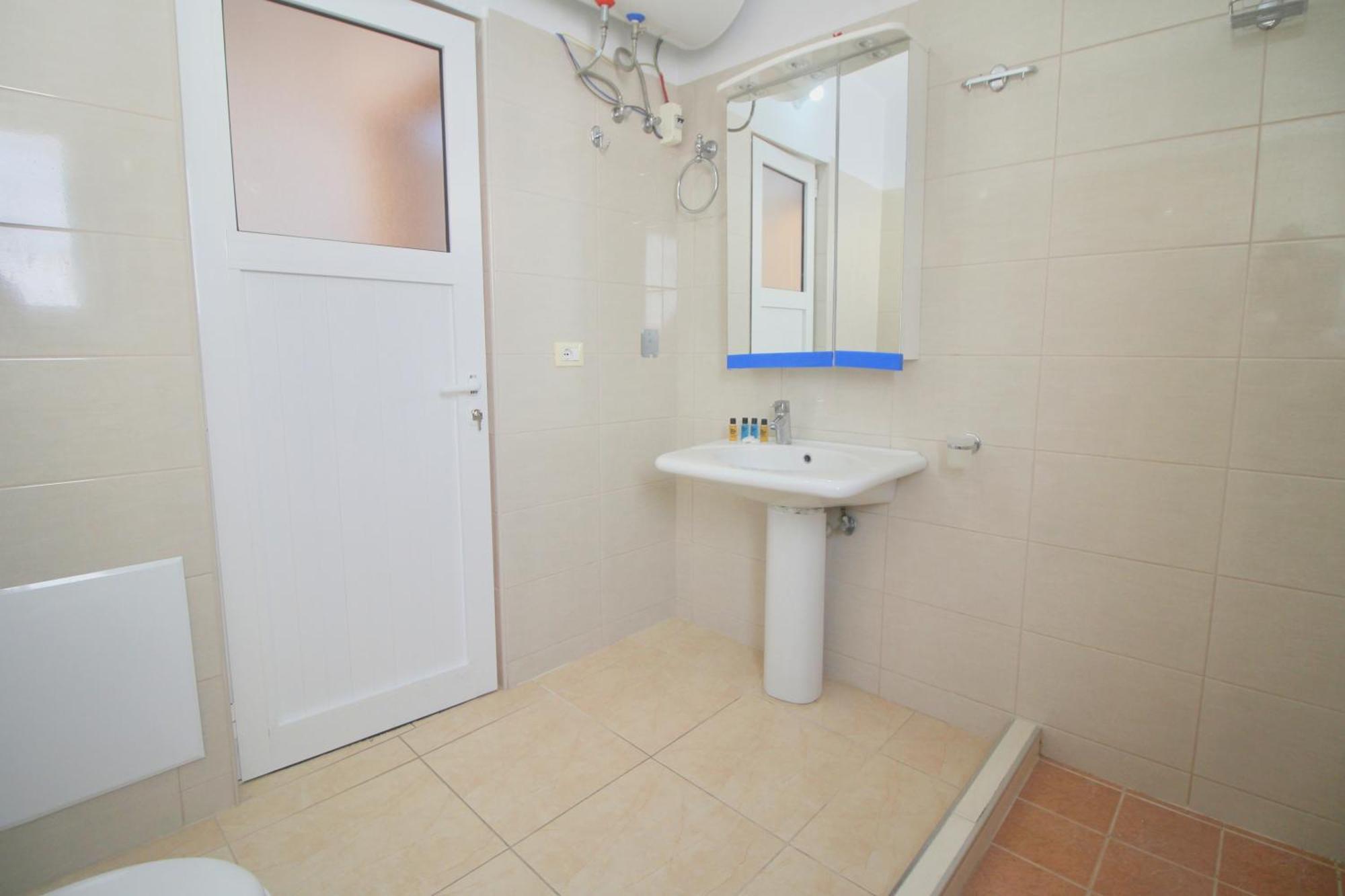 Apartament Ar Saranda