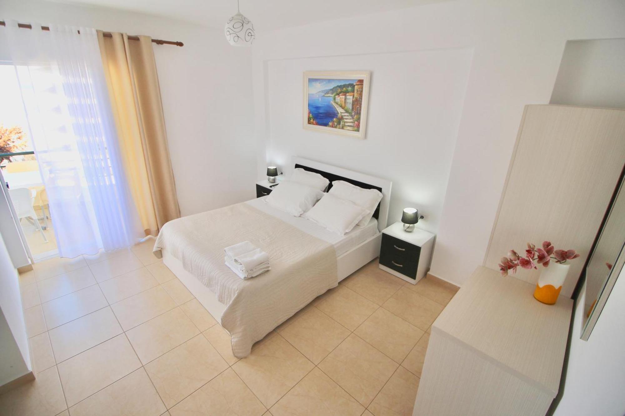 Ar Sarandë