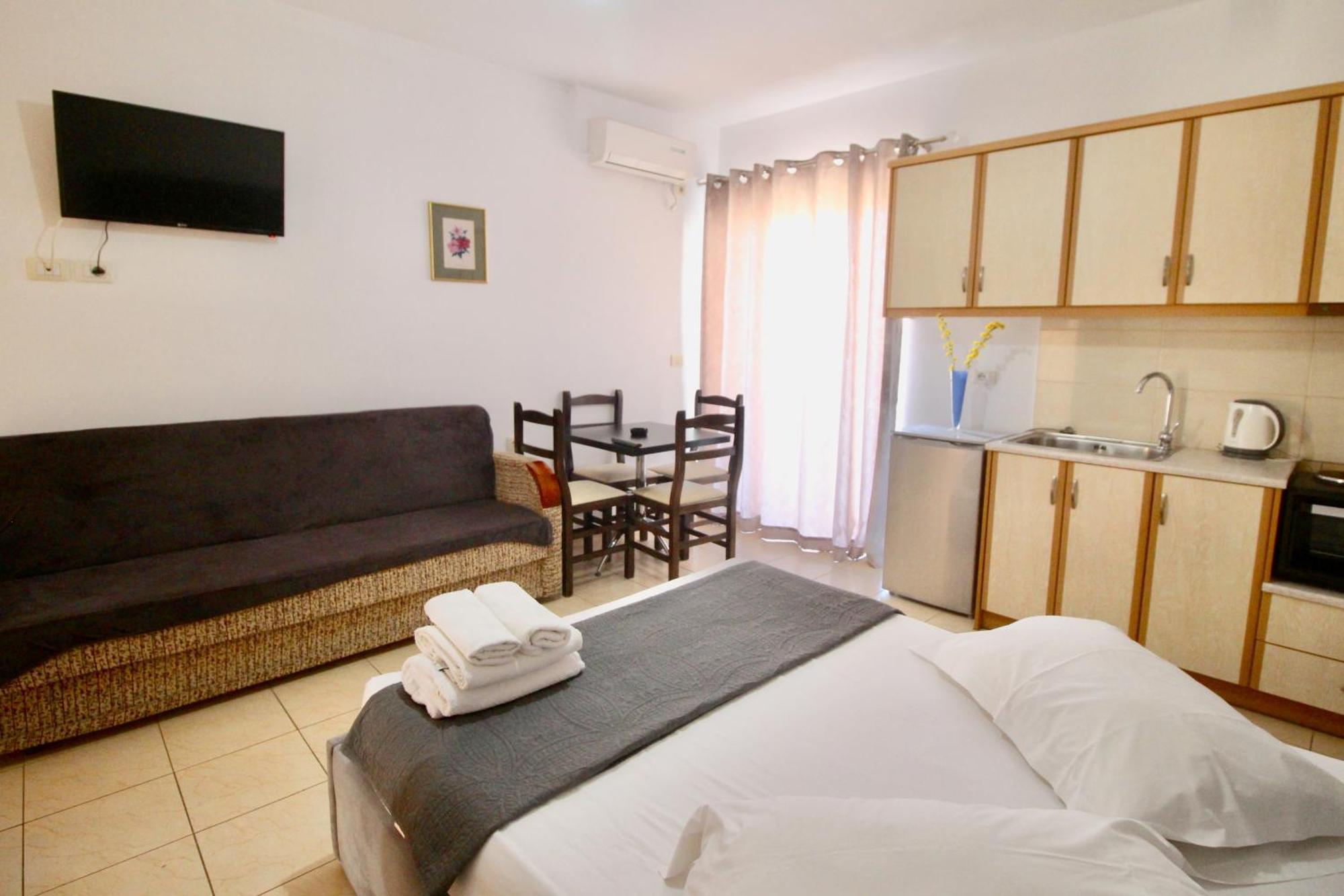 Ar Appartement Sarandë